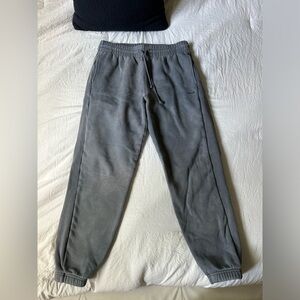 TNA Aritzia Sweatpants